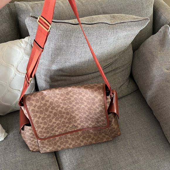 Coach diaper bag - Picture 5 of 5